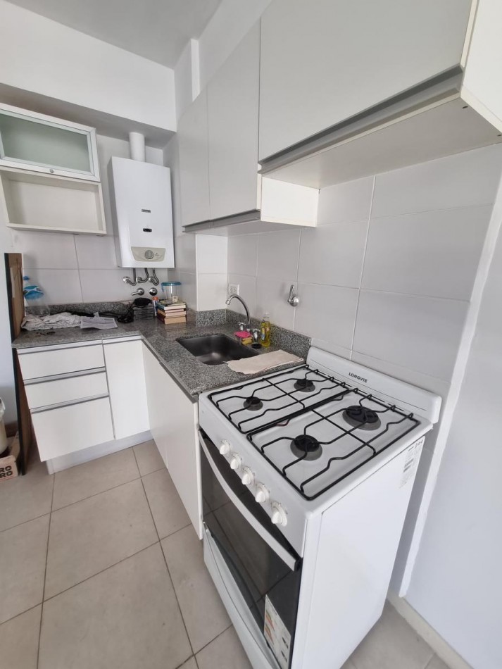 Venta Departamento 1 Dormitorio San Juan 600