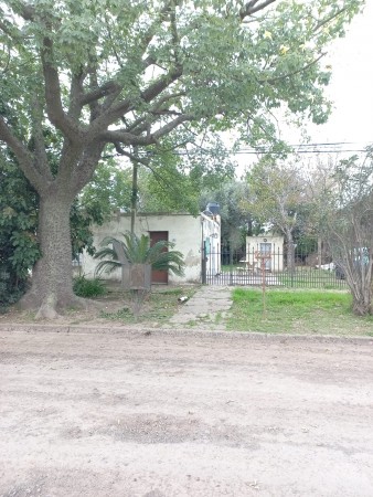 Casa Dos Dormitorios a Reciclar