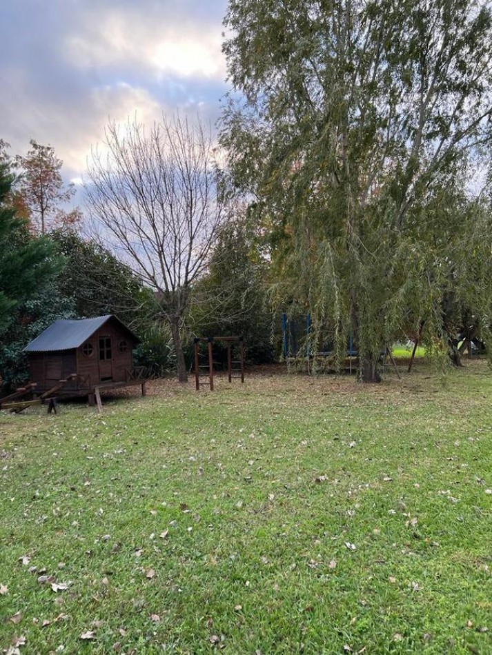 Casa 5 Dormitorios con Piscina Chacra Los Raigales
