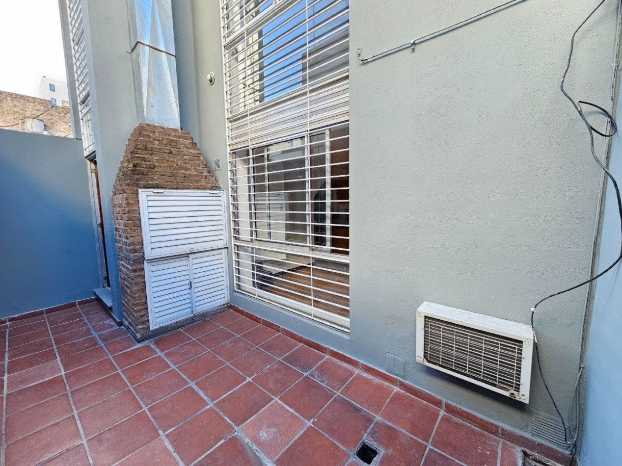 Departamento de Pasillo 1 Dormitorio reciclado Italia 1500
