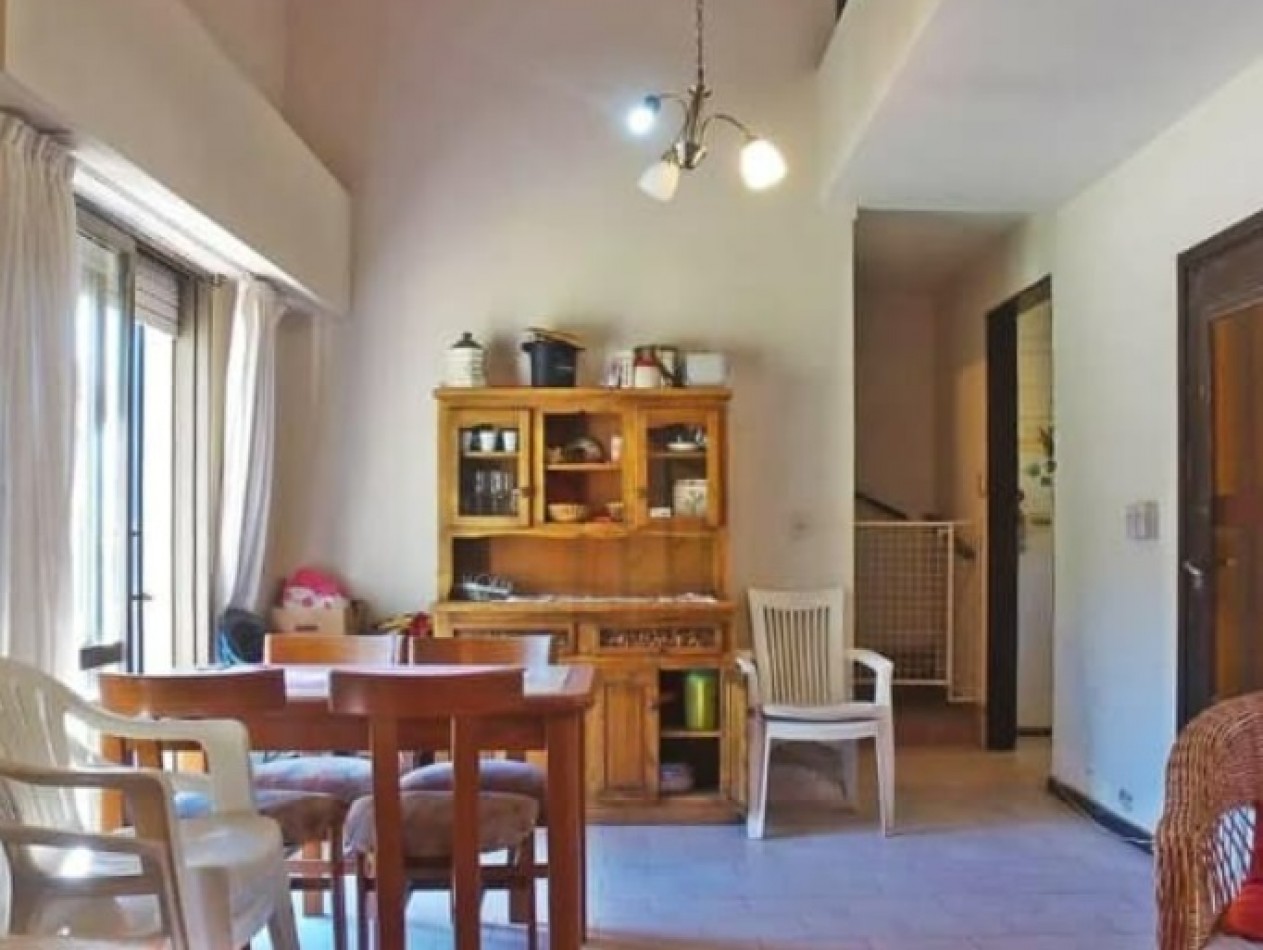 Casa 4 Dormitorios en Funes Kennedy 2500