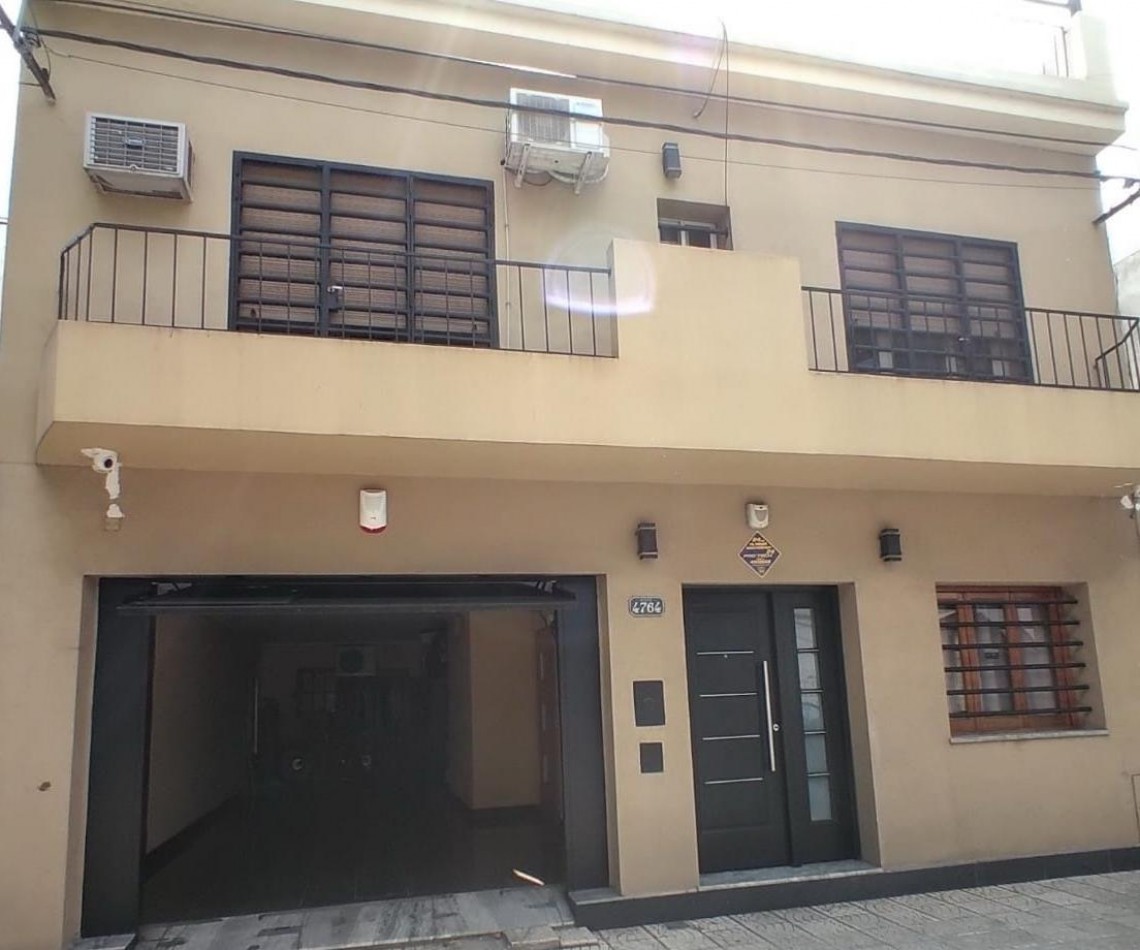 Casa 2 Dormitorios con Patio y Terraza Zona Sur