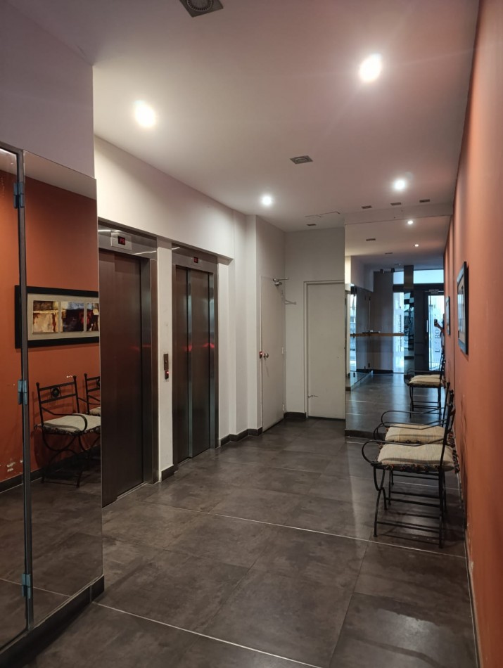 Venta Departamento 1 Dormitorio con Balcon 9 de Julio 300 Barrio Martin