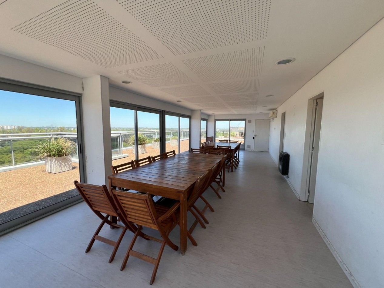 Venta Departamento 3 Dormitorios con Cochera y Amenities Av. Pellegrini 2300