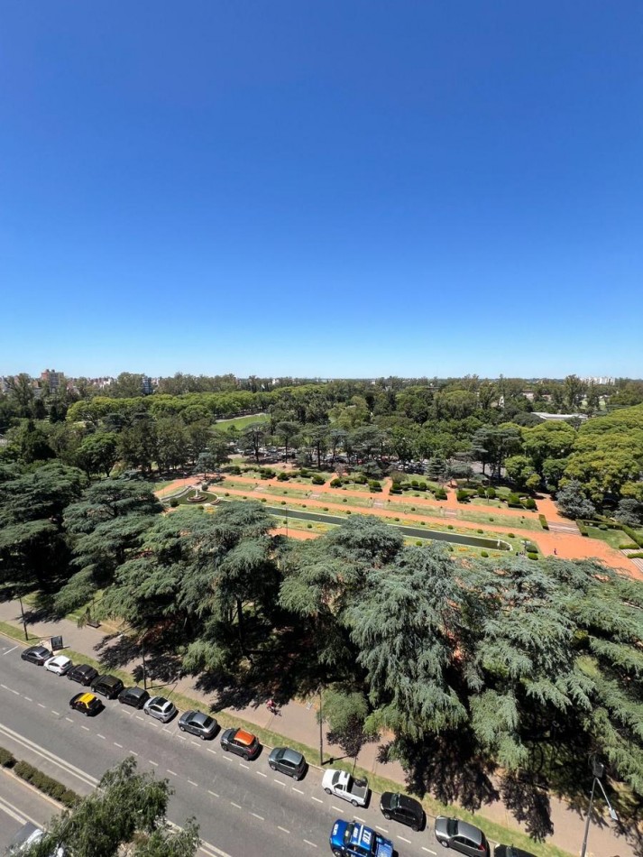 Venta Departamento 3 Dormitorios con Cochera y Amenities Av. Pellegrini 2300