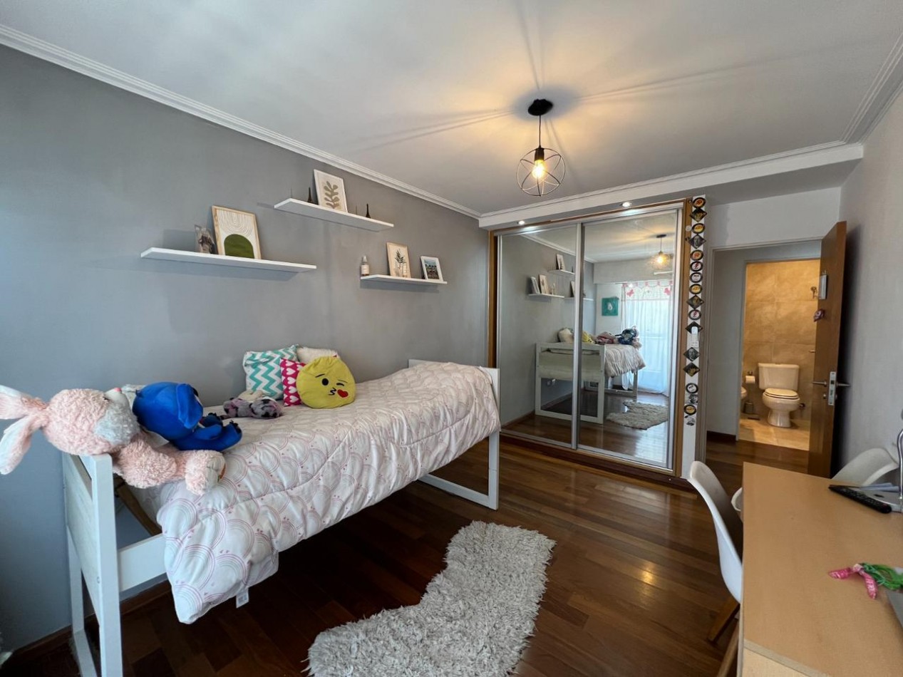 Venta Departamento 3 Dormitorios con Cochera y Amenities Av. Pellegrini 2300