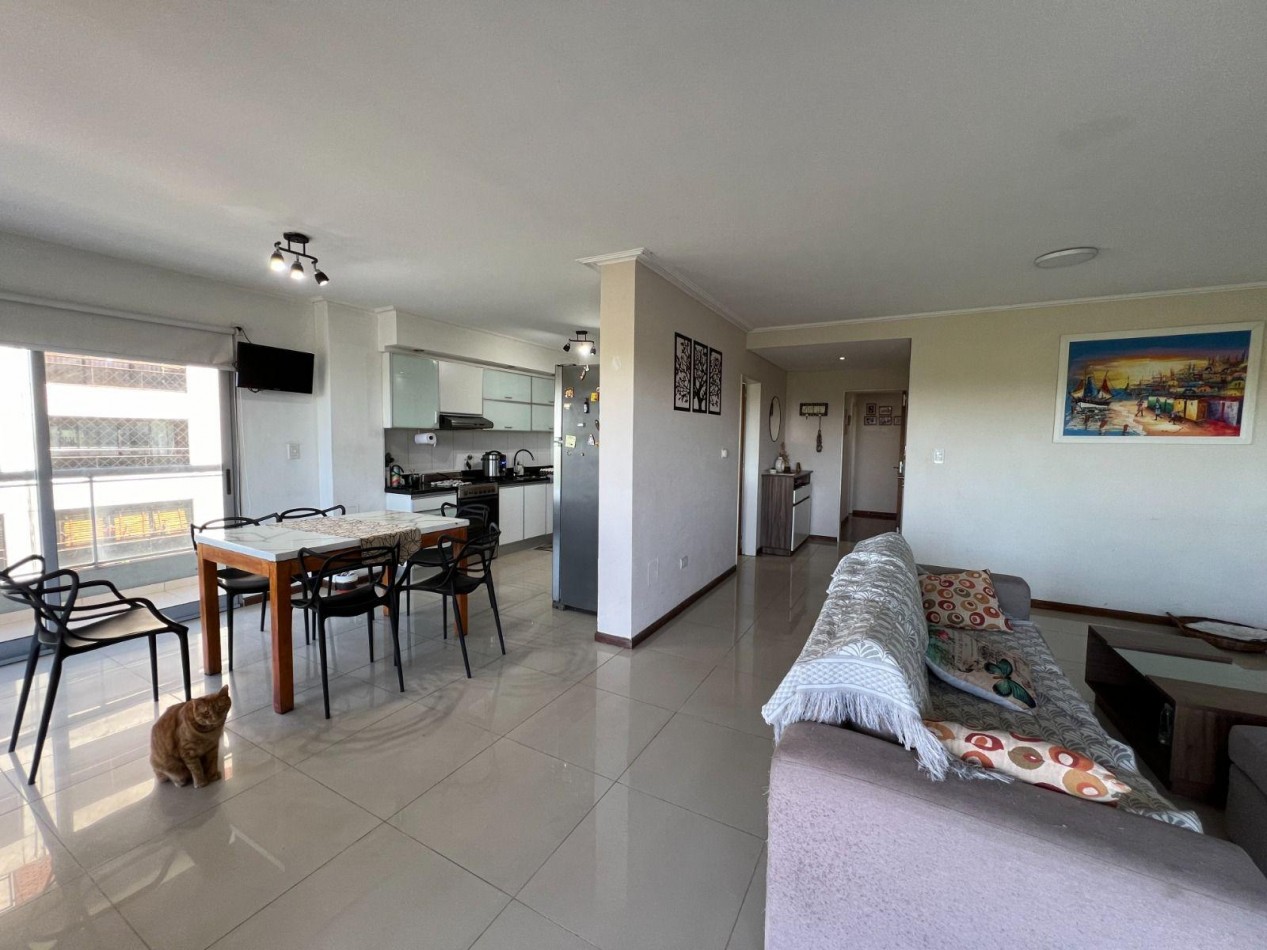 Venta Departamento 3 Dormitorios con Cochera y Amenities Av. Pellegrini 2300