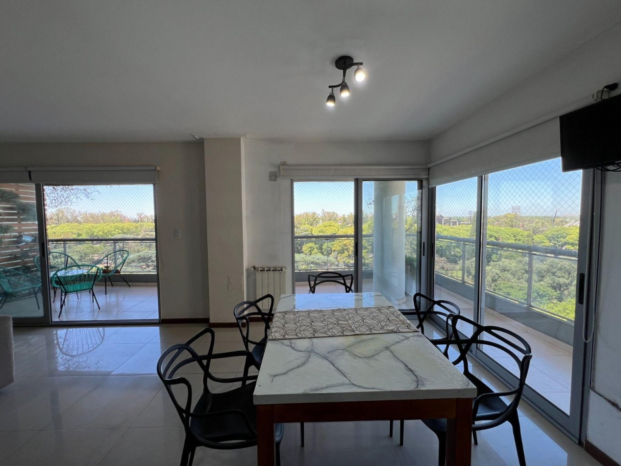 Venta Departamento 3 Dormitorios con Cochera y Amenities Av. Pellegrini 2300