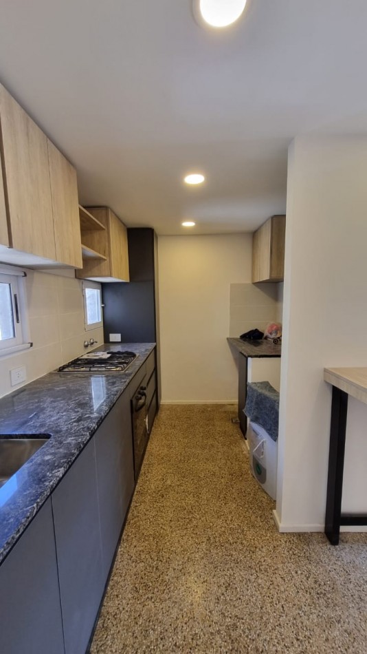 Venta Departamento 2 Dormitorios con Balcon 9 de Julio 1900
