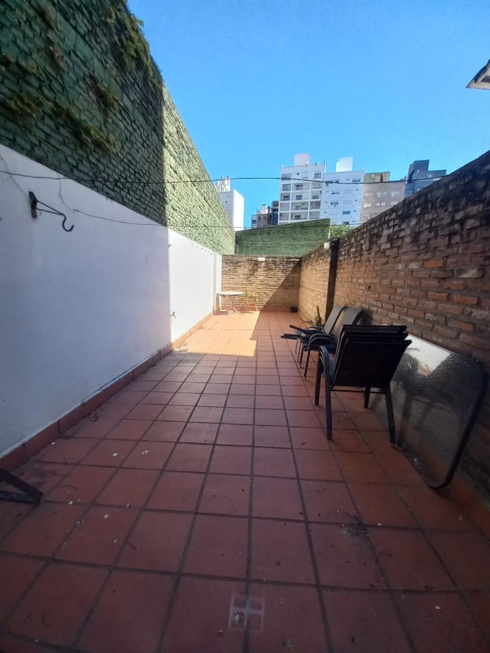 Venta Departamento 1 Dormitorio con Patio Brown 2000