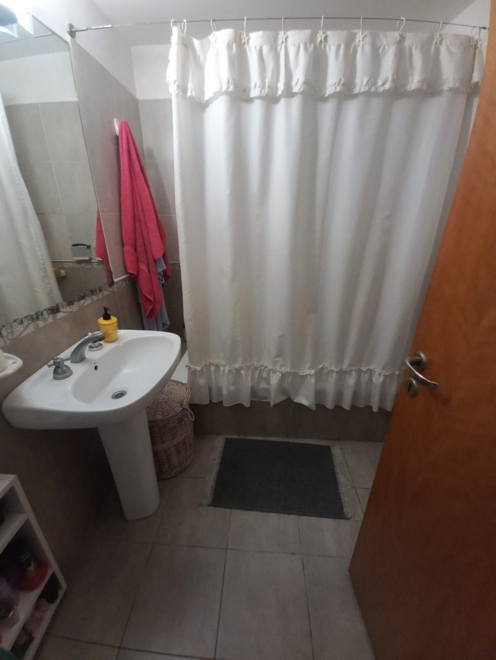 Venta Departamento 1 Dormitorio con Patio Brown 2000