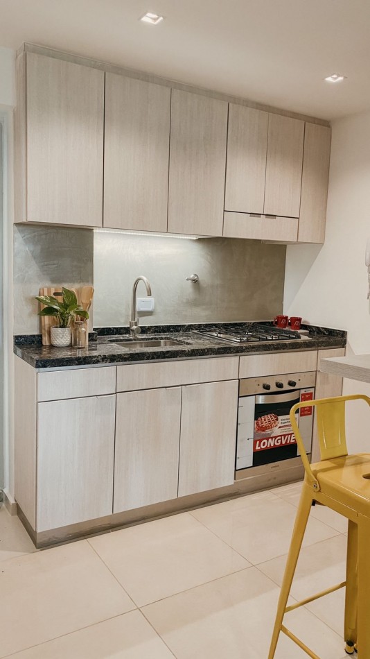 Venta Monoambiente con Balcon Alem 2300 