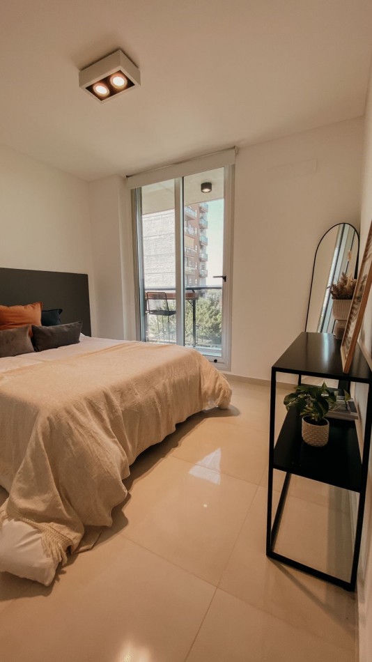 Venta Monoambiente con Balcon Alem 2300 
