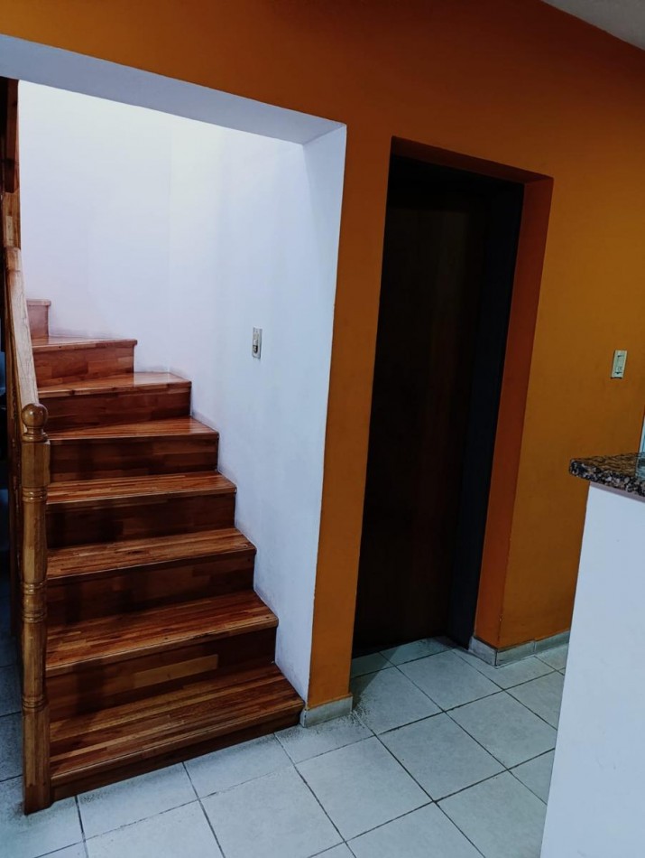 Venta Casa 3 Dormitorios con Galpon Barrio Acindar