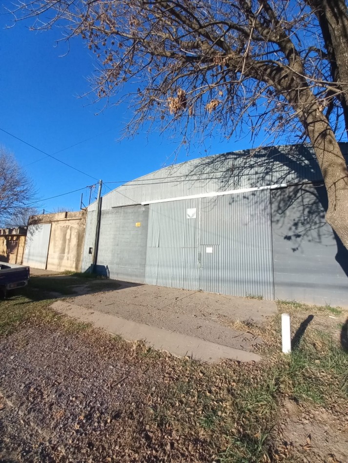 Alquiler Galpon 350 m2 en Alvarez
