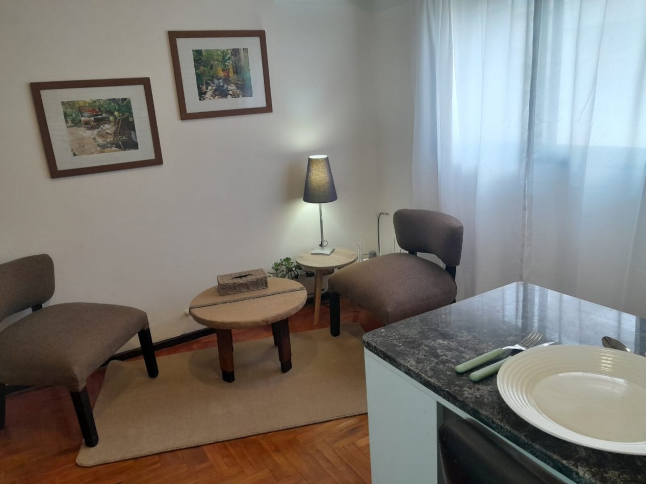 Venta Departamento reciclado 1 Dormitorio Juan Manuel de Rosas 800