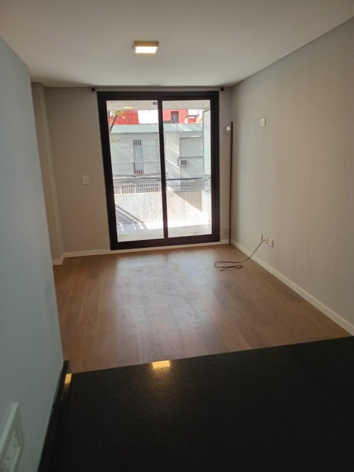 Alquiler Monoambiente con Parrillero Barrio Lourdes