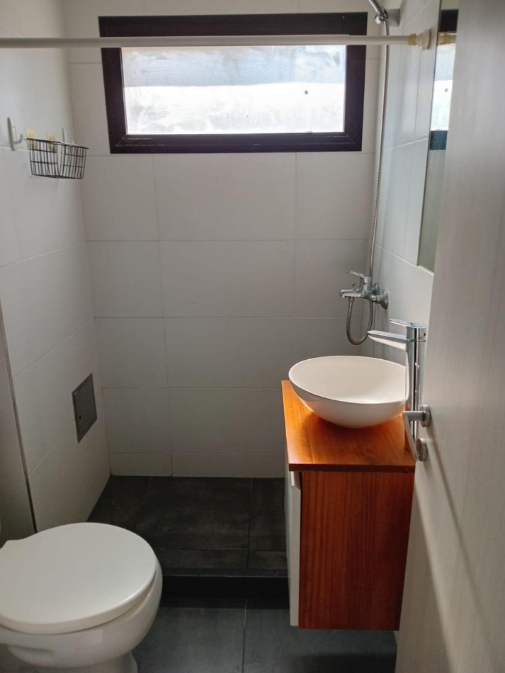 Alquiler Monoambiente con Parrillero Barrio Lourdes