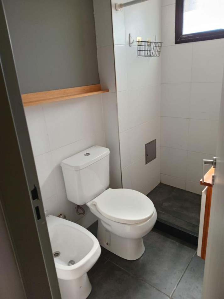 Alquiler Monoambiente con Parrillero Barrio Lourdes