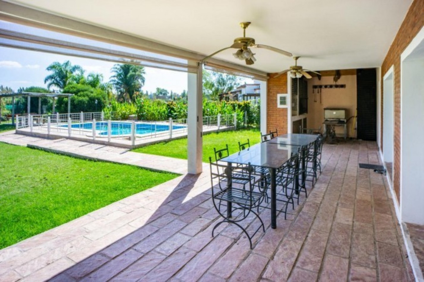 Casa Puerto Roldan 5 Dormitorios con Pileta